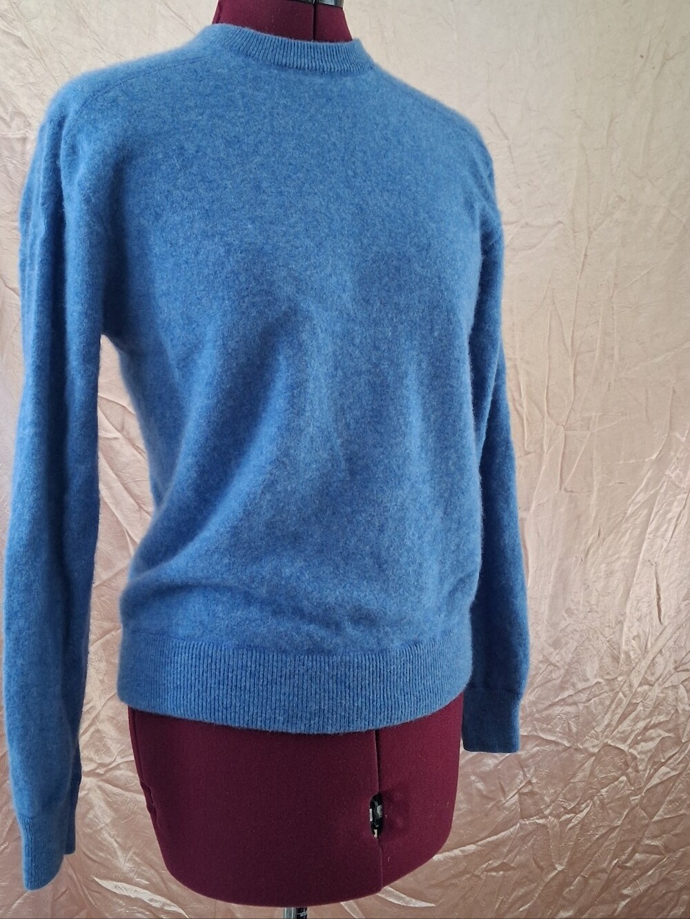 Raffi 100% Cashmere Soft Blue Crewneck Sweater Size SMALL